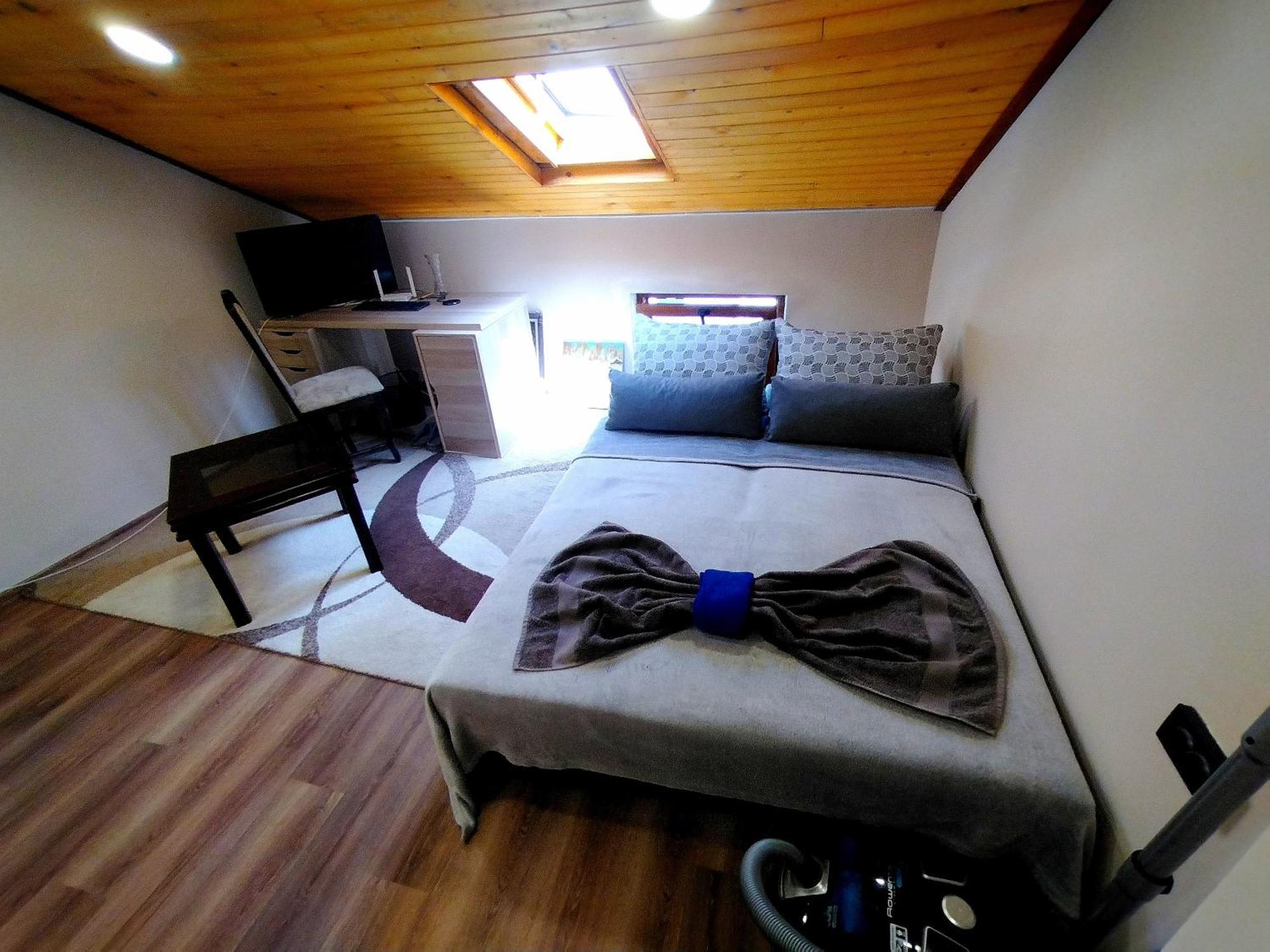 Apartment Budget With Breakfast #4 *